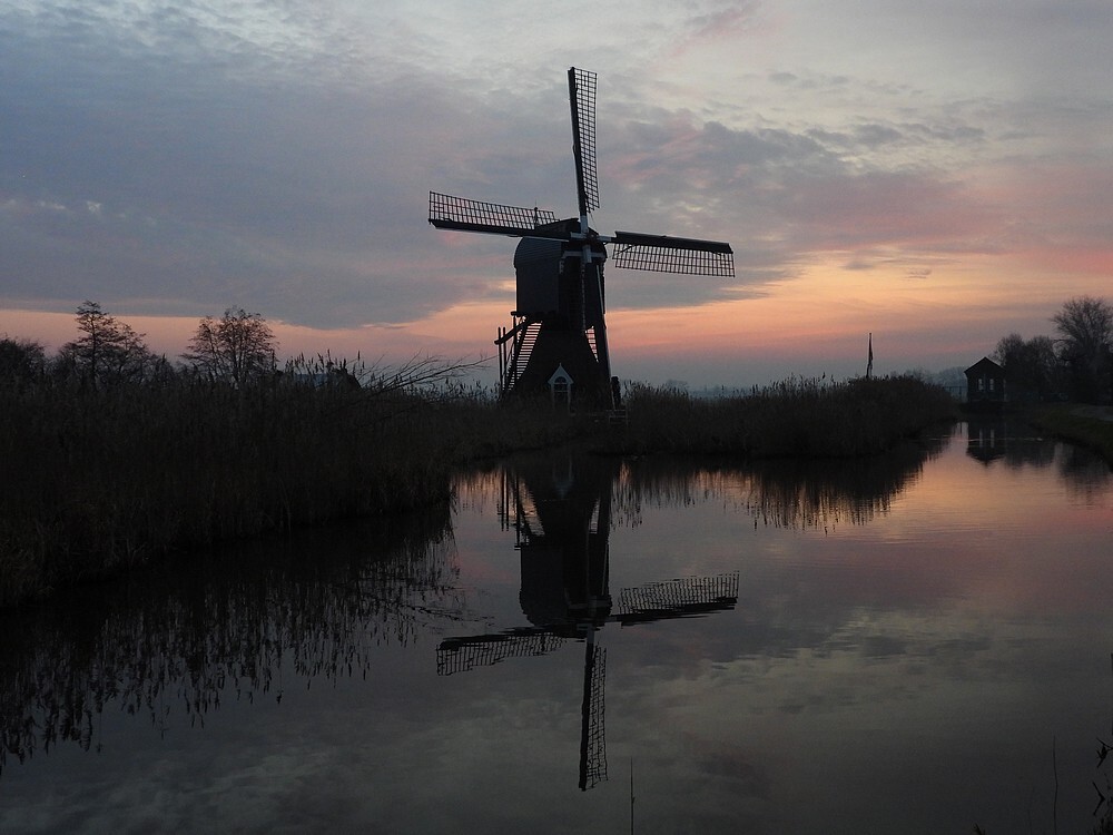 hoekmolenzonsopkomstheienboeicop09022025