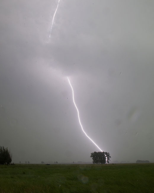 onweer_ameide_28062011_zenno_1.jpg onweer_ameide_28062011_zenno_1.jpg